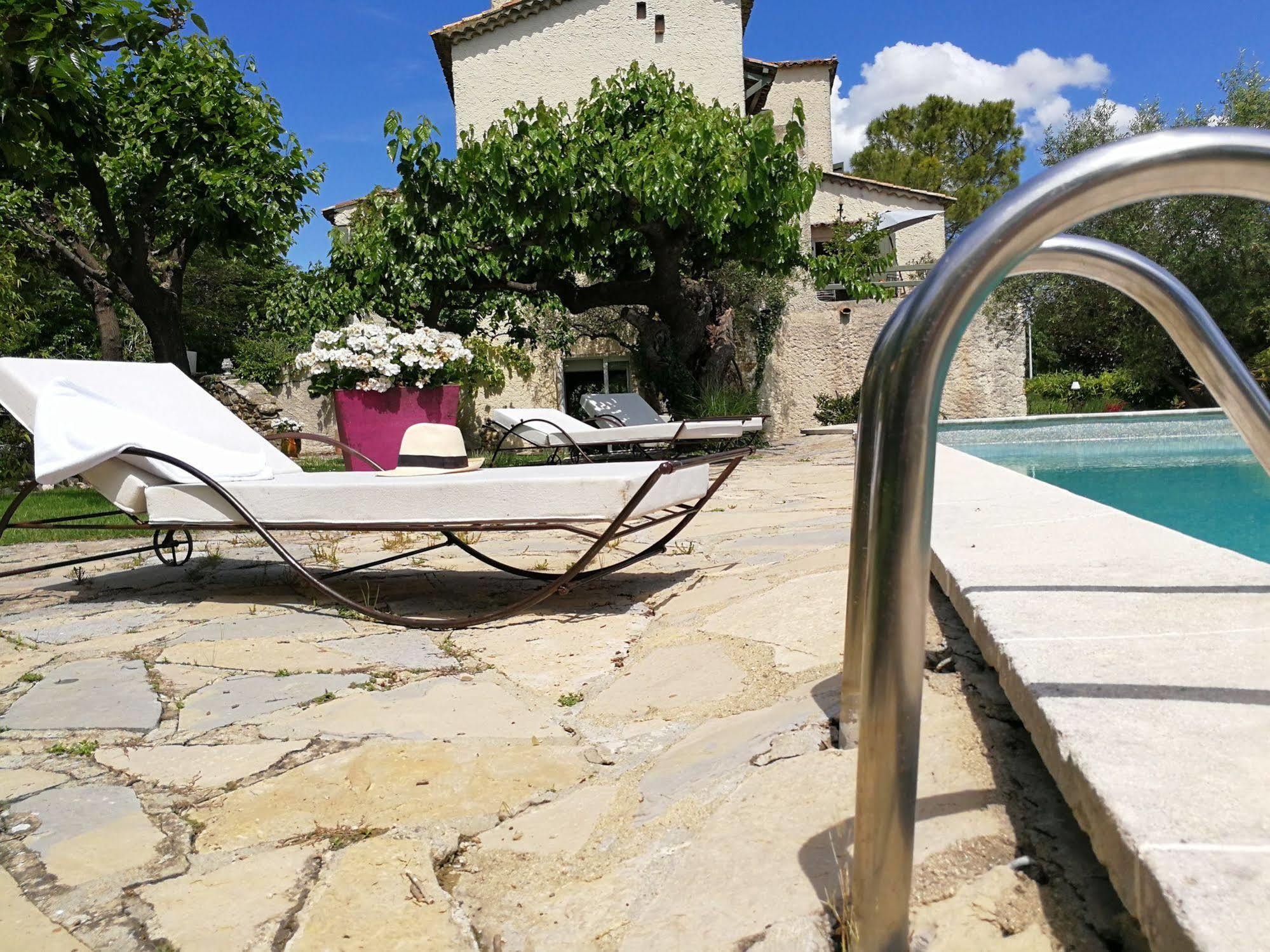La Bastide Des Muriers Deaux Buitenkant foto